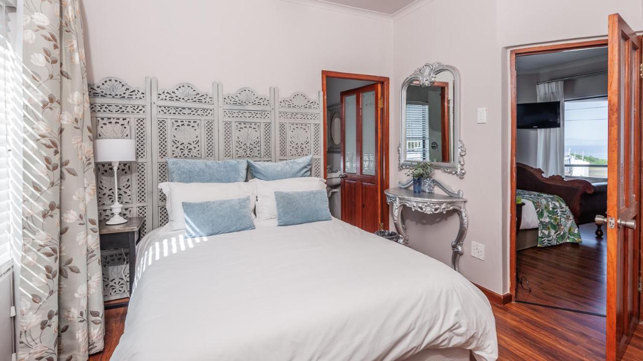 Ocean View @ Hermanus Villa Buitenkant foto