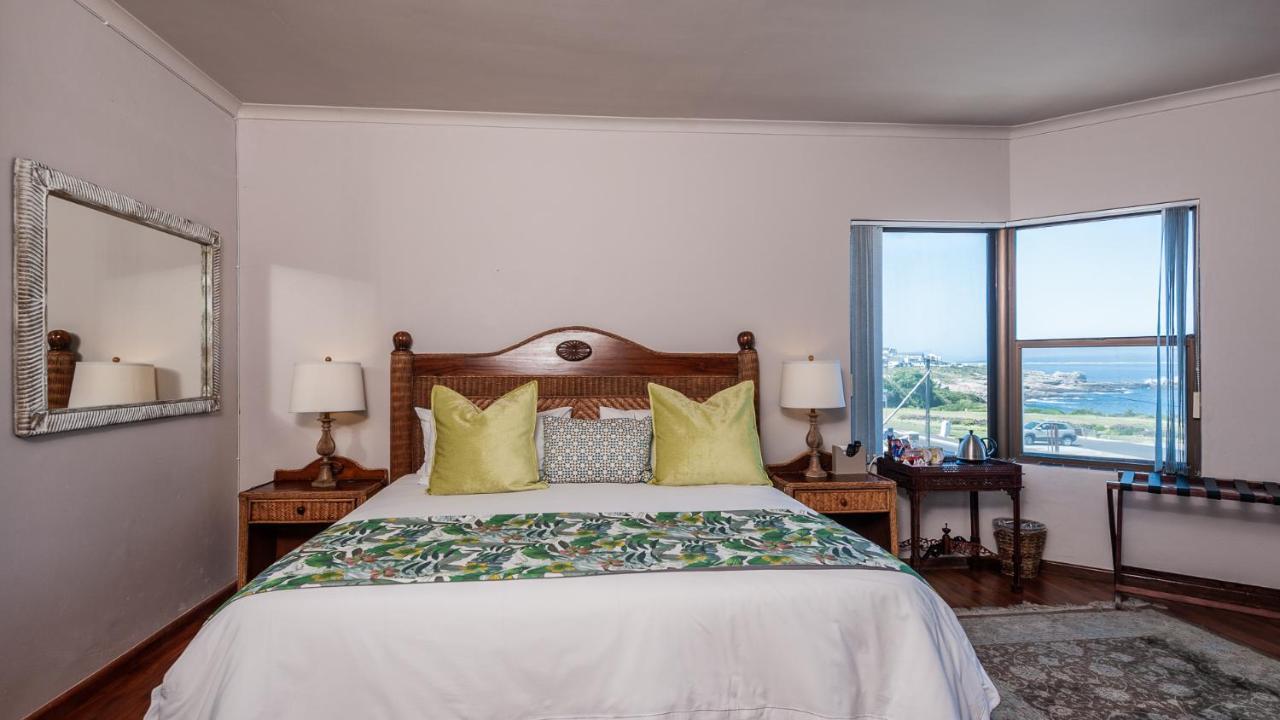 Ocean View @ Hermanus Villa Buitenkant foto