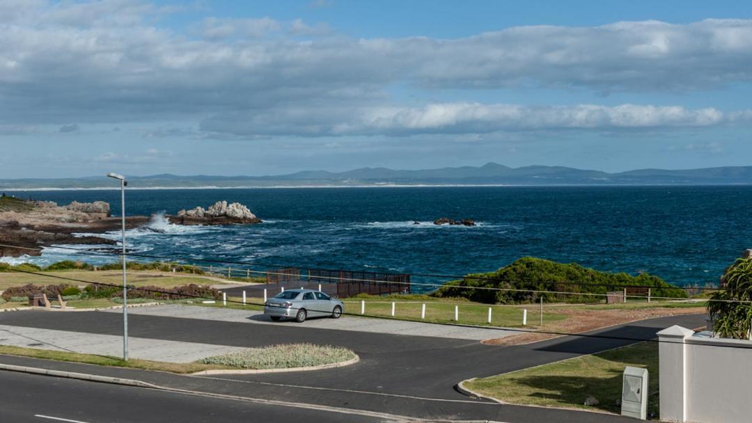 Ocean View @ Hermanus Villa Buitenkant foto